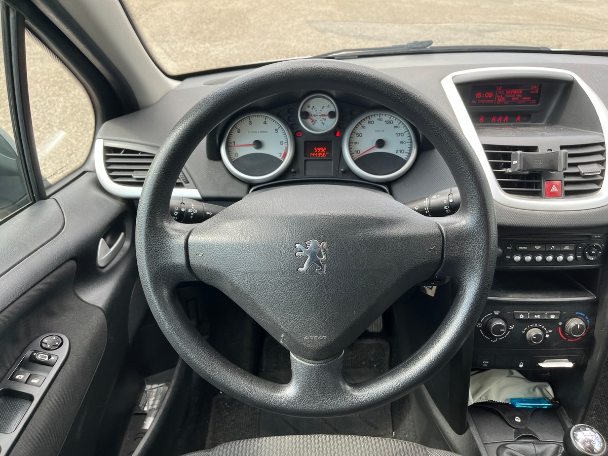 Peugeot 207 1.4 75CH URBAN MOOVE, DISTRIBUTION CHANGEE, TOIT PANORAMIQUE, CLIMATISATION