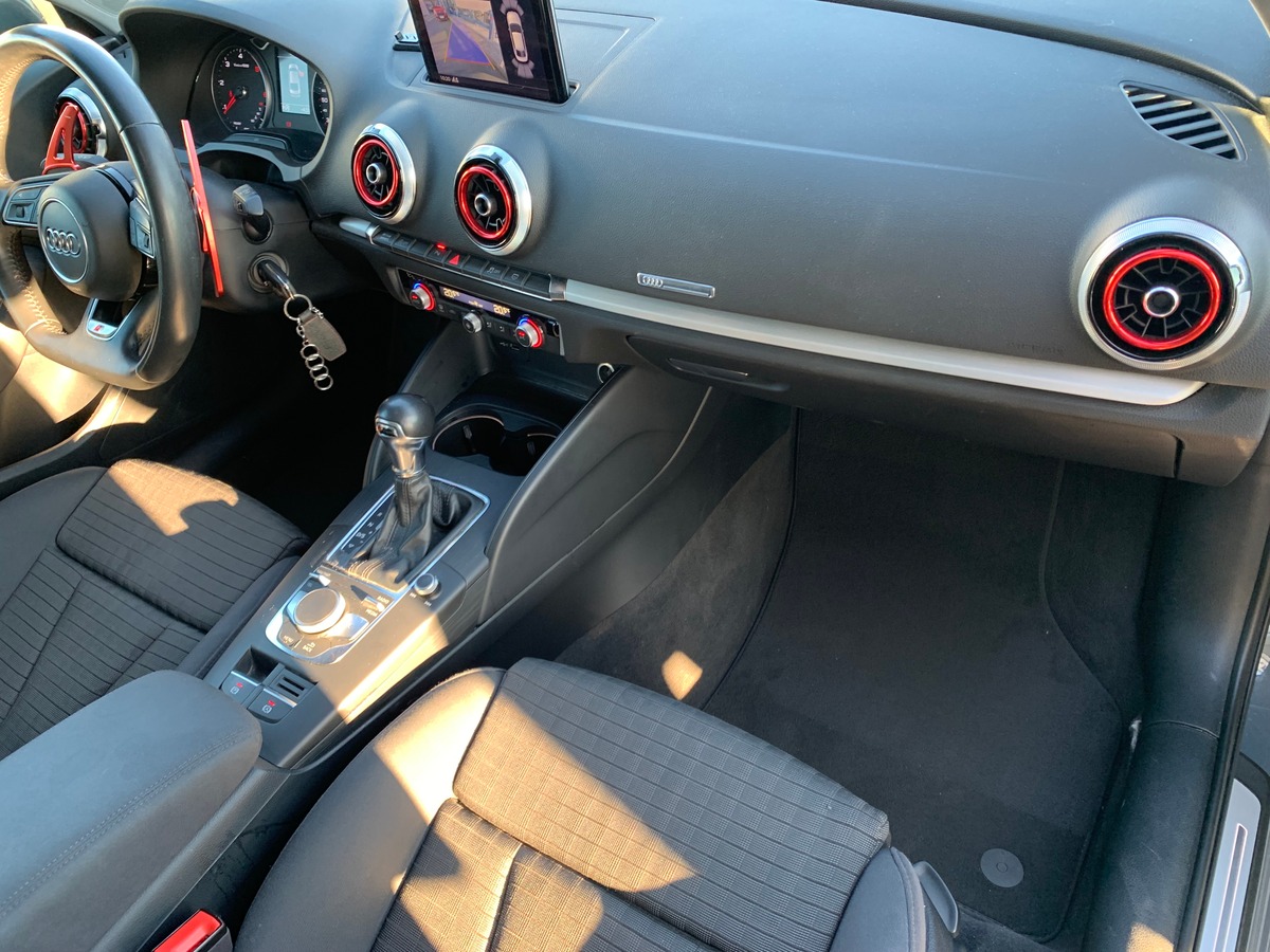 Audi A3 Berline 150 ch | Pack S-Line extérieur | Caméra recul | Clim automatique | Jantes Alu 18''