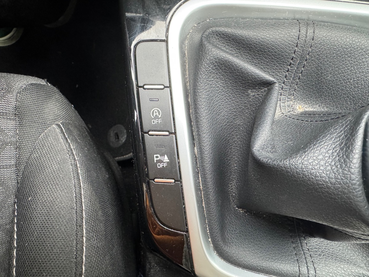 Kia Ceed 120 ch | ACTIVE | GPS | Caméra de recul | Climatisation automatique | Régulateur de vitesse