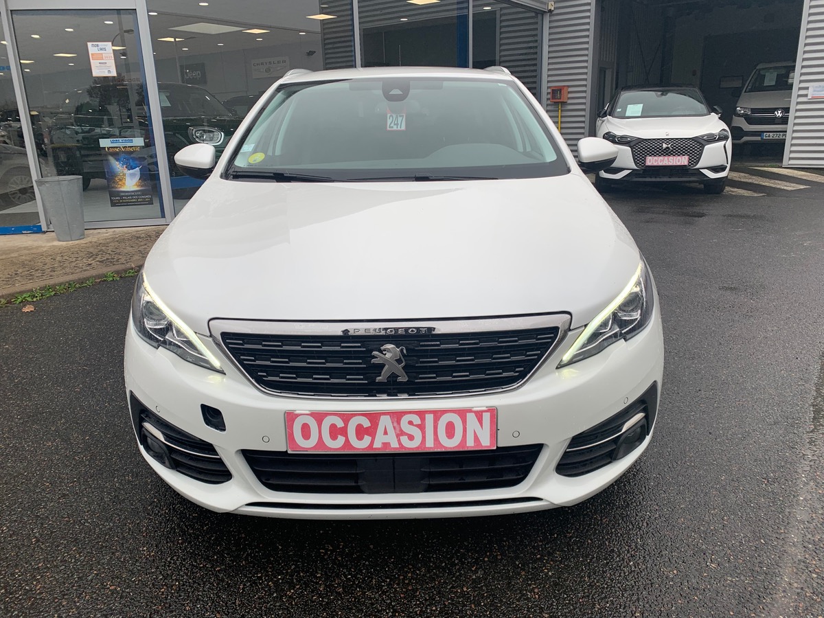 Peugeot 308 SW 130 ch | Allure | Régulateur vitesse | Mirror Screen | Attelage | Radars stationnement