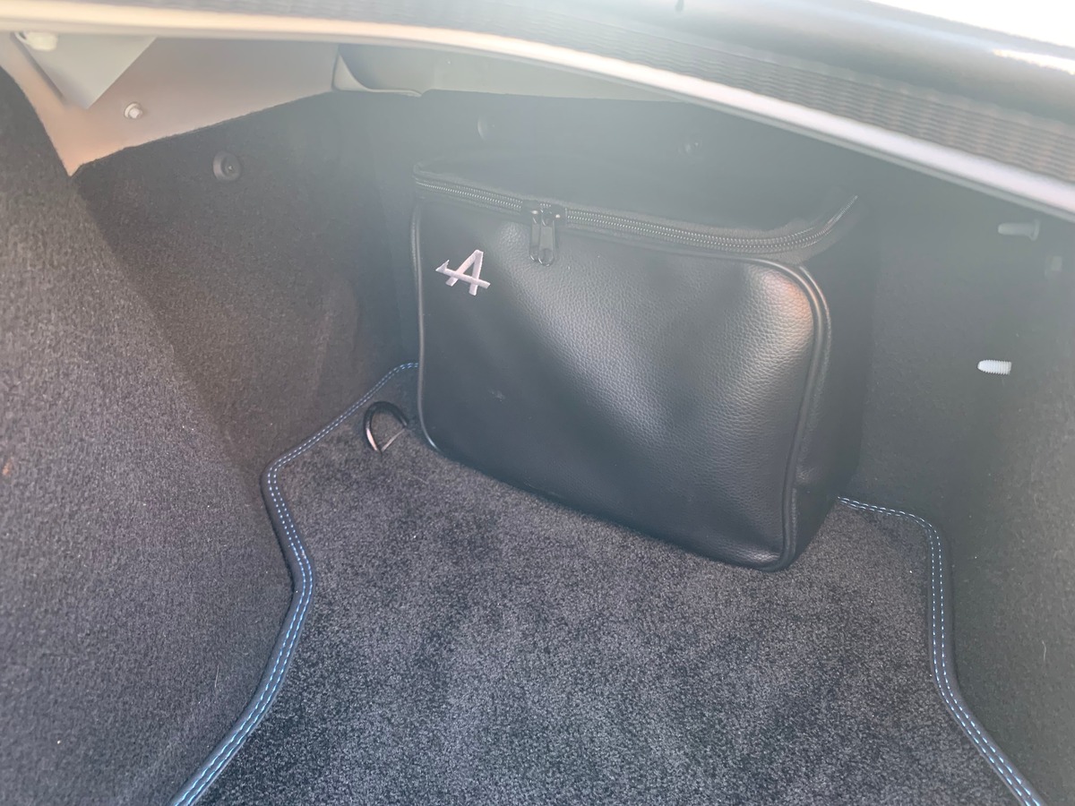 Alpine A110 252 chevaux | Légende | Caméra de recul | Cuir | Audio FOCAL | Mode SPORT
