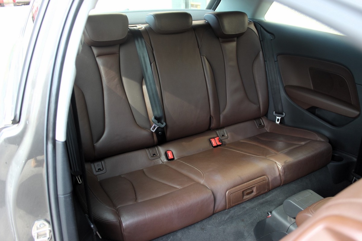 Audi A3 III 1.4 TFSi 150 ch AMBITION LUXE S TRONIC 7 + TOIT OUVRANT