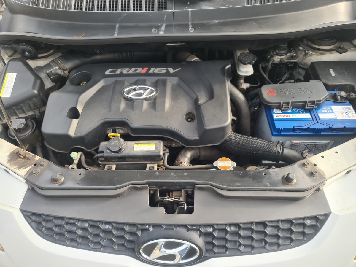 Hyundai Matrix 5 places