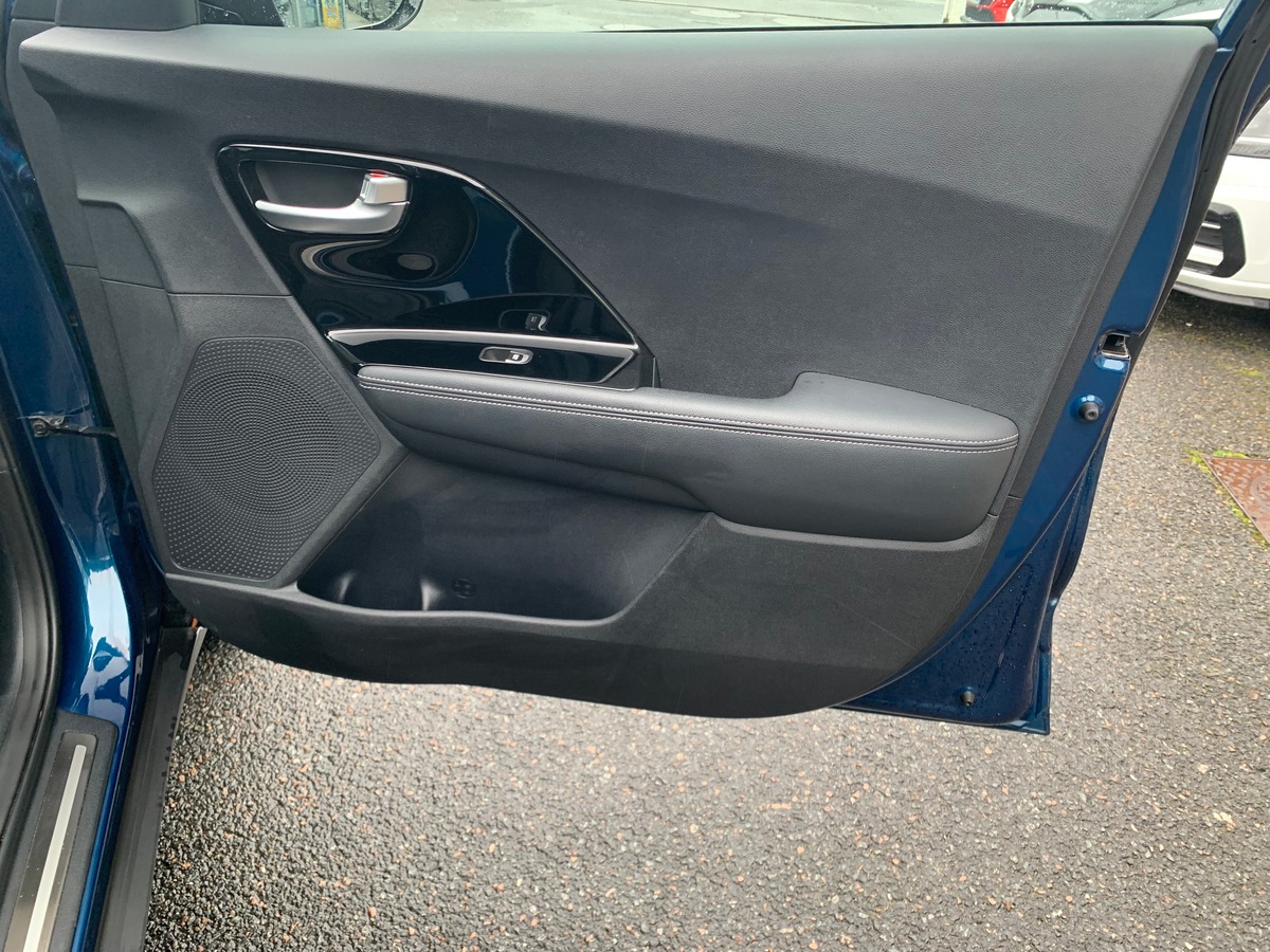 Kia Niro 105 ch | Entretien constructeur | GPS | Régulateur de vitesse adaptatif | Caméra de recul