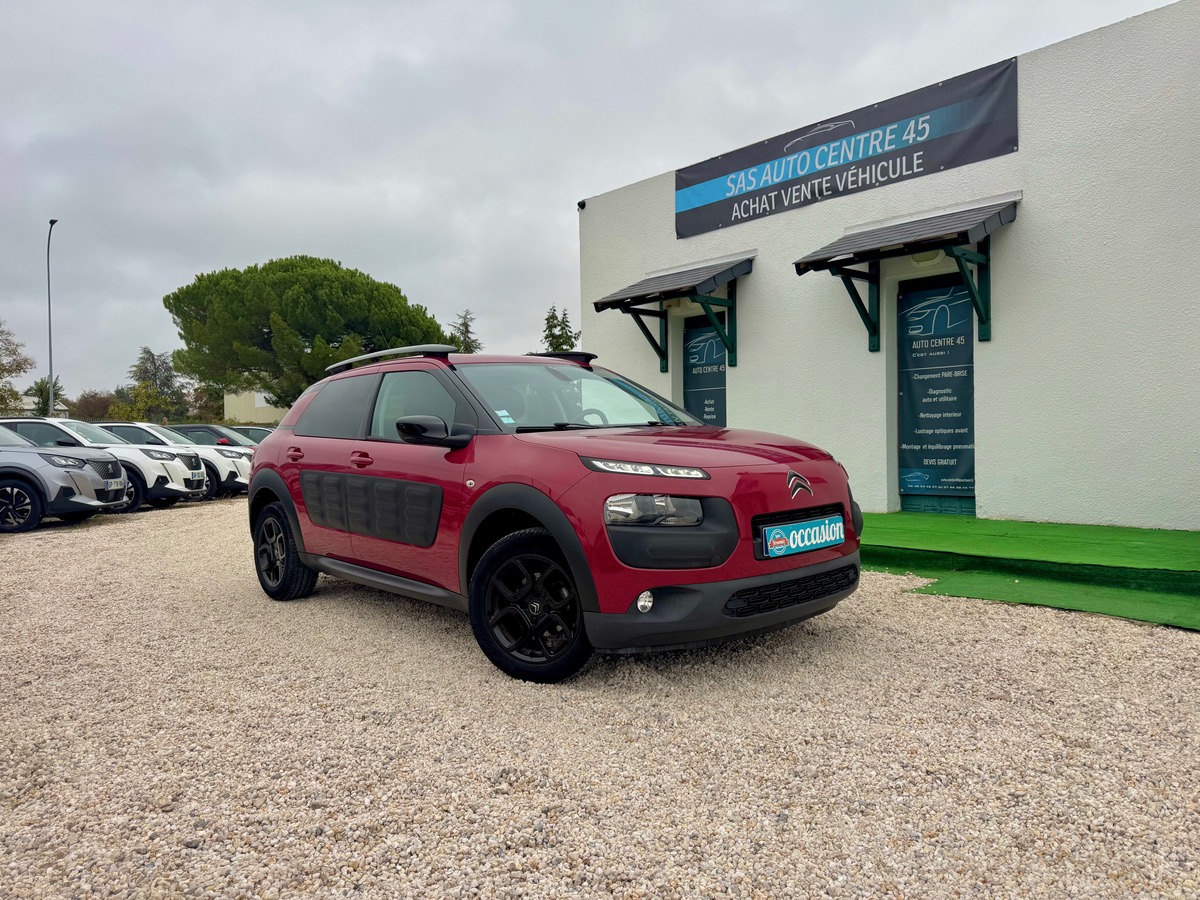 Citroën C4 Cactus SHINE 1.2 ESSENCE 82 CV BOITE AUTOMATIQUE / CAMÉRA /1ÈRE MAIN / DISTRIBUTION NEUVE