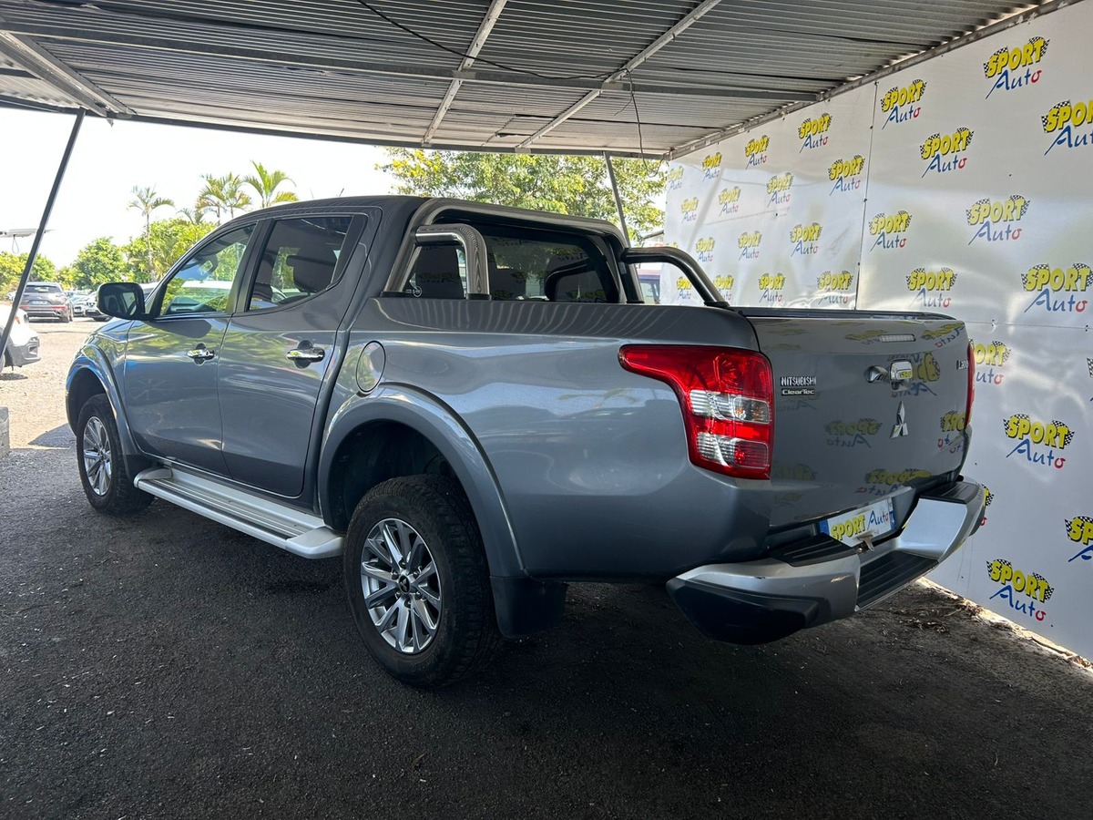 Mitsubishi L200 5 PLACES 56000 KM SPORT AUTO