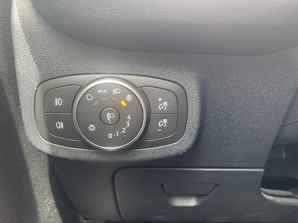 Ford Fiesta ST LINE | 125 chevaux | Contrat Ford Protect (70000 kms et/ou 30/10/2027)