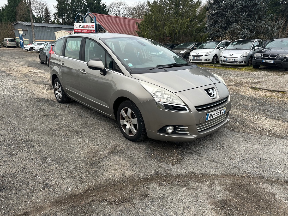 Peugeot 5008 1.6 hdi 110cv 7 places 247100km