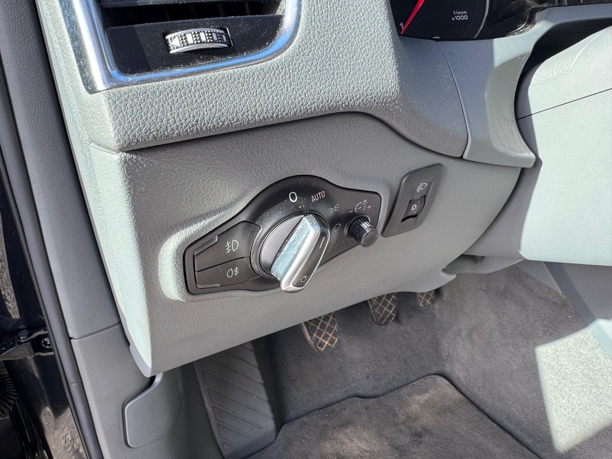 Audi Q5 2.0 TDI QUATTRO 190cv - Suivi complet - Attelage -Garantie