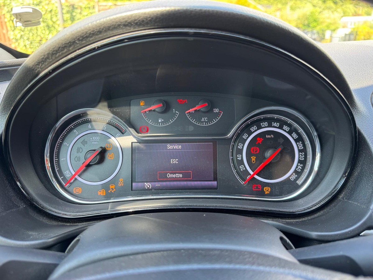 Opel Insigna Sport Tourer 2.0 CDTI 140cv COSMO PACK - Garantie