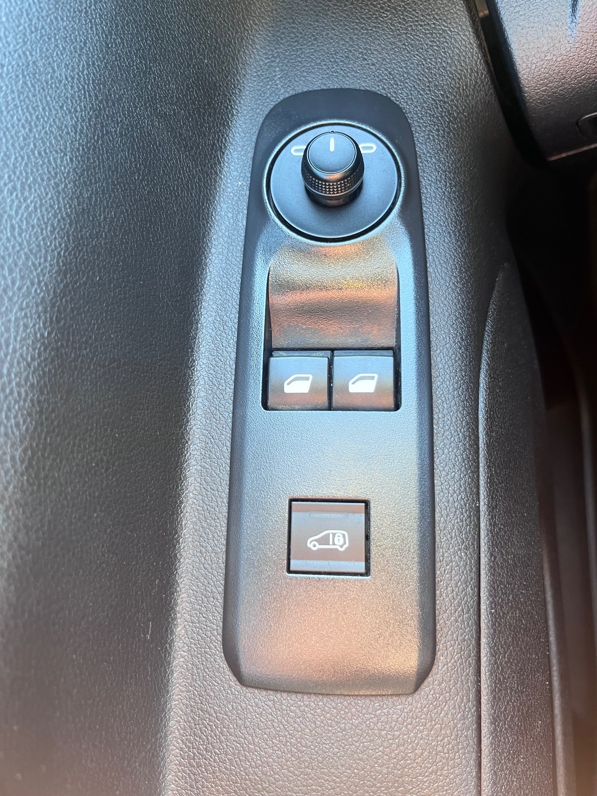 Peugeot Partner PEUGEOT PARTNER  1.5 BlueHDi 100  ch Diesel