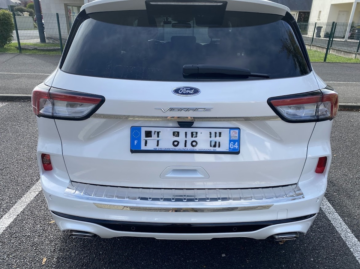 Ford KUGA PHEV 183 ch | VIGNALE | Toit Panoramique | Attelage | Roue secours | Pack Technologique