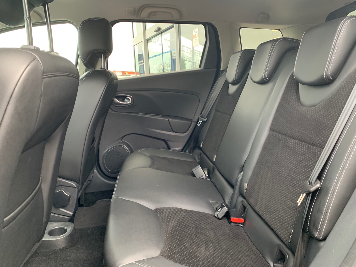 RENAULT Clio Estate 90 | Intens | Bluetooth | GPS | Phares antibrouillard LED |Jantes Alu | Attelage