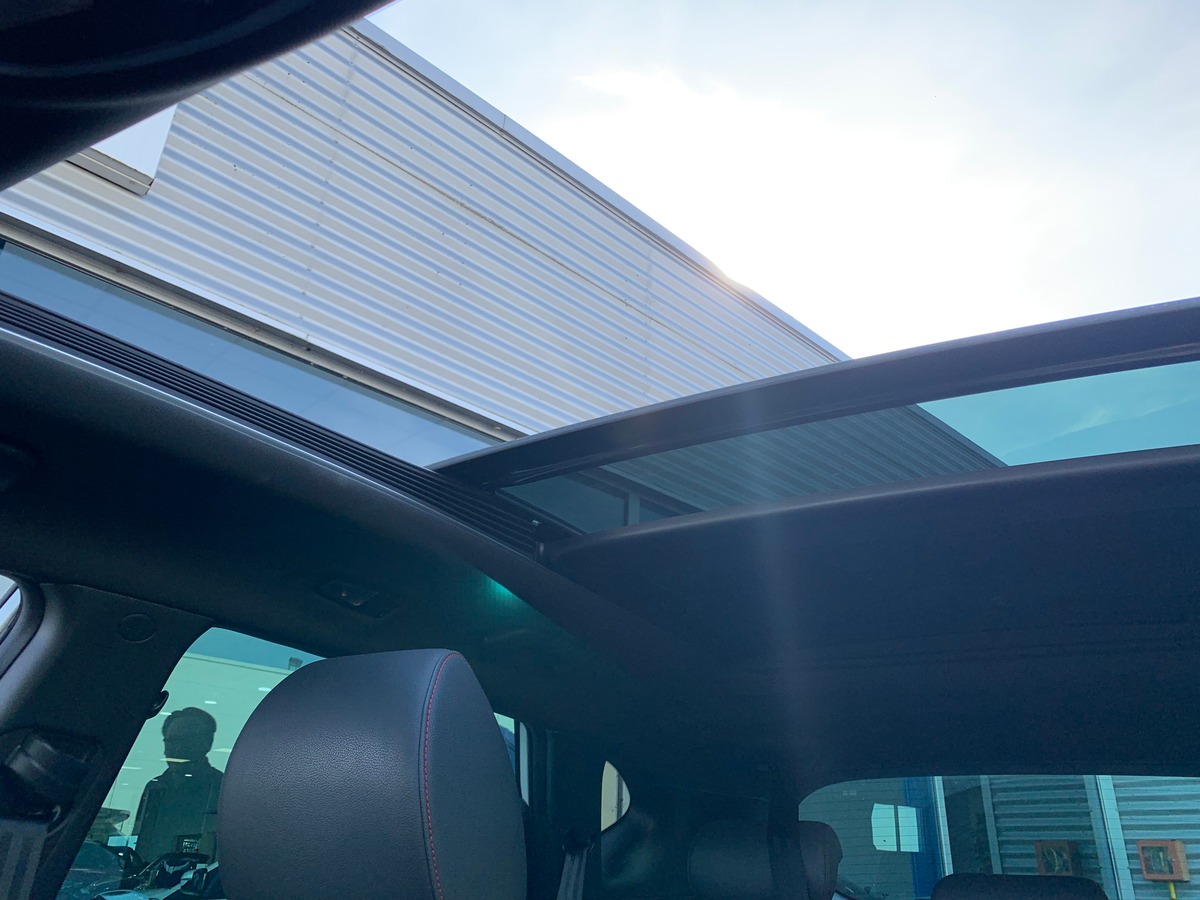 Hyundai Tucson 136 | 1.6 CRDI | Hybrid 48V | N-line Executive | Toit ouvrant panoramique | Attelage