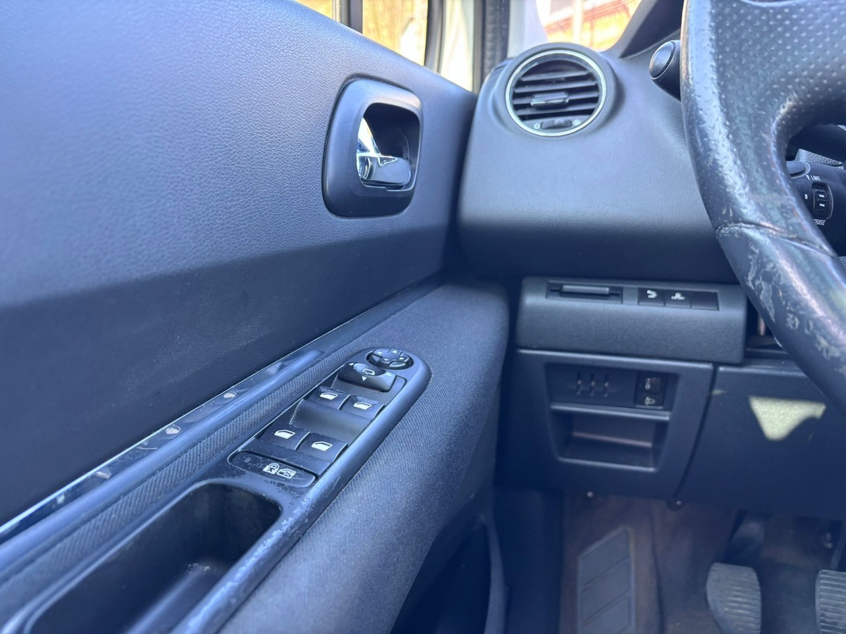 Peugeot 3008 1.6 HDi Style - Attelage - Révisé - Garantie