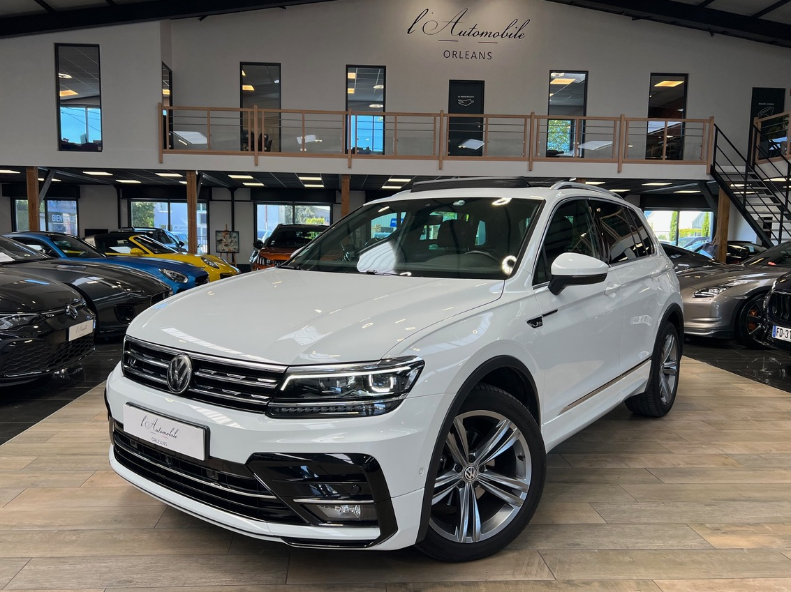 Volkswagen Tiguan II 2.0 TDI 150 DSG7 R-LINE  ATTELAGE/TOIT PANO/CARPLAY/