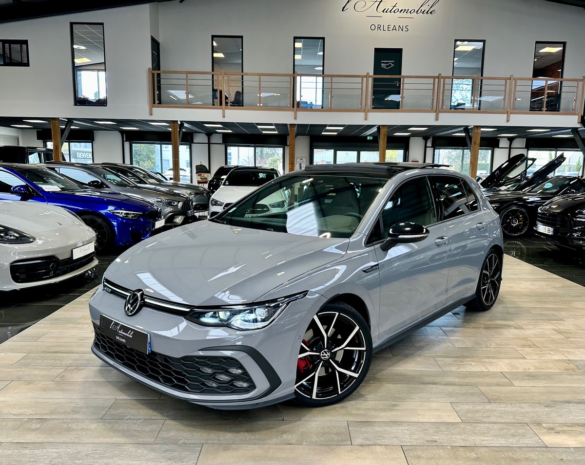 Volkswagen Golf 8 GTD 2.0 TDI 200 DSG7 Full Options g