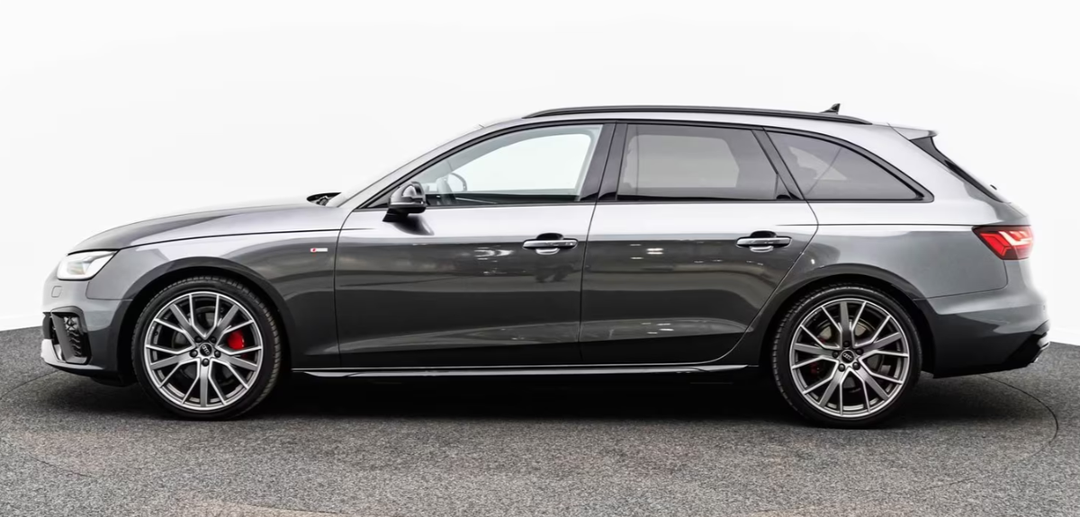 Audi A4 Avant V 40 TFSI 204ch S Line S tronic 7 Attelage Caméra Feux LED matrix