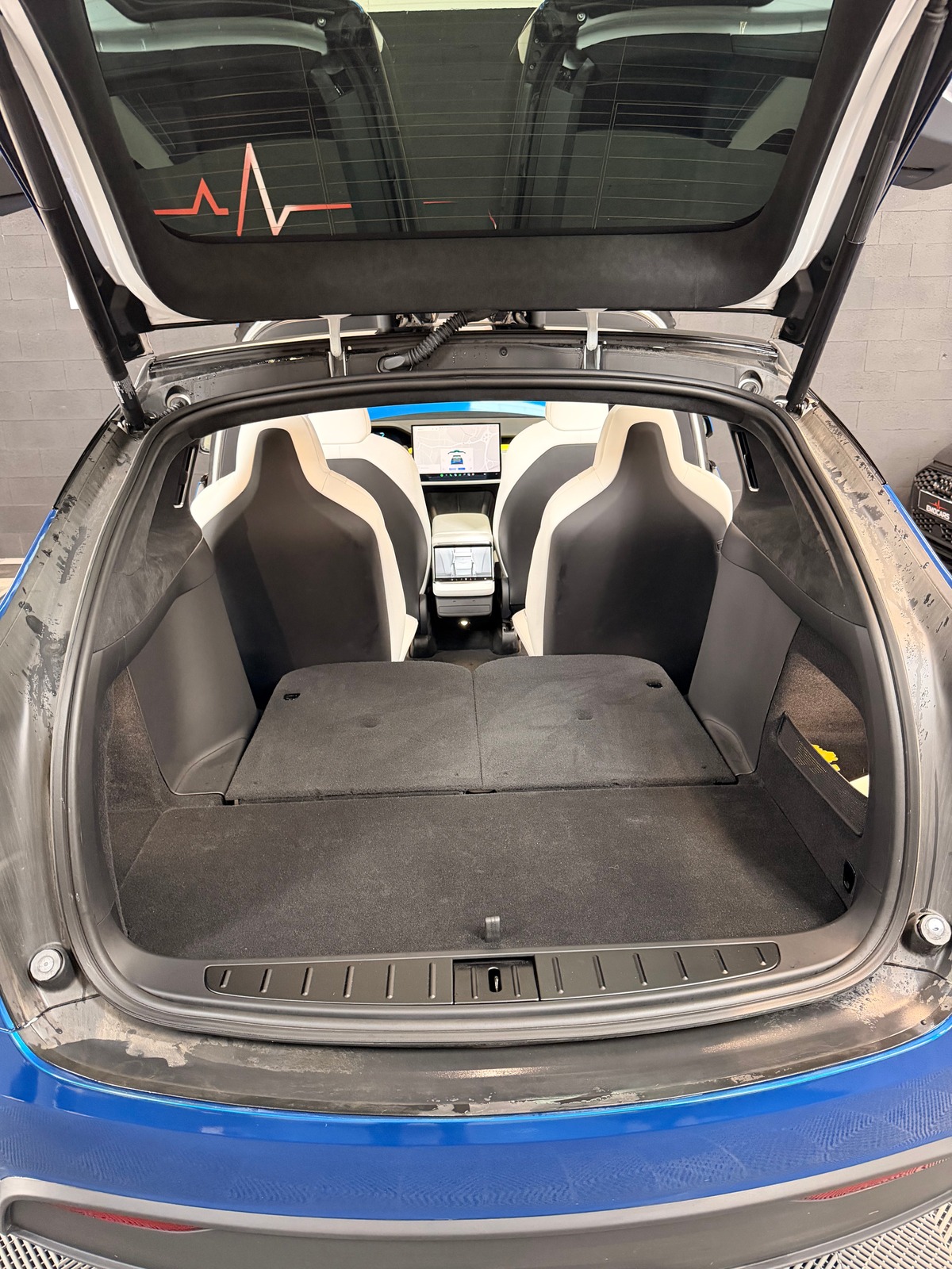 Tesla Model X PLAID 1020 CH