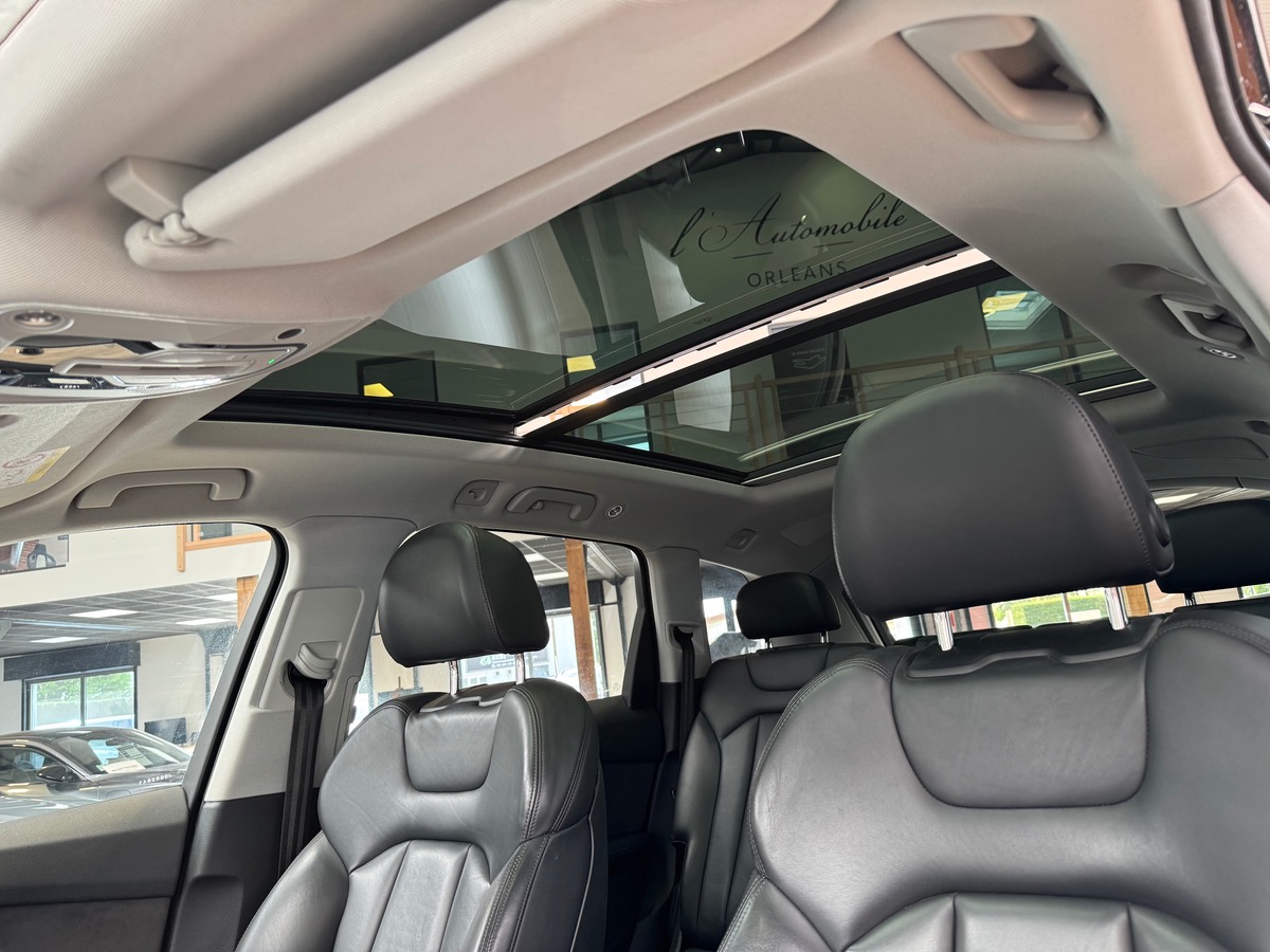 Audi Q7 3.0D TDI V6 E-TRON AVUS EXETENDED  373CV TIPTRONIC8 ATTELAGE/TO/BOSE/UHD D