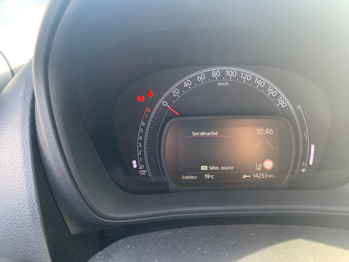 Toyota Aygo X 72 ch | Design | Caméra recul | Climatisation | Toyota Safety Sense | Apple car play