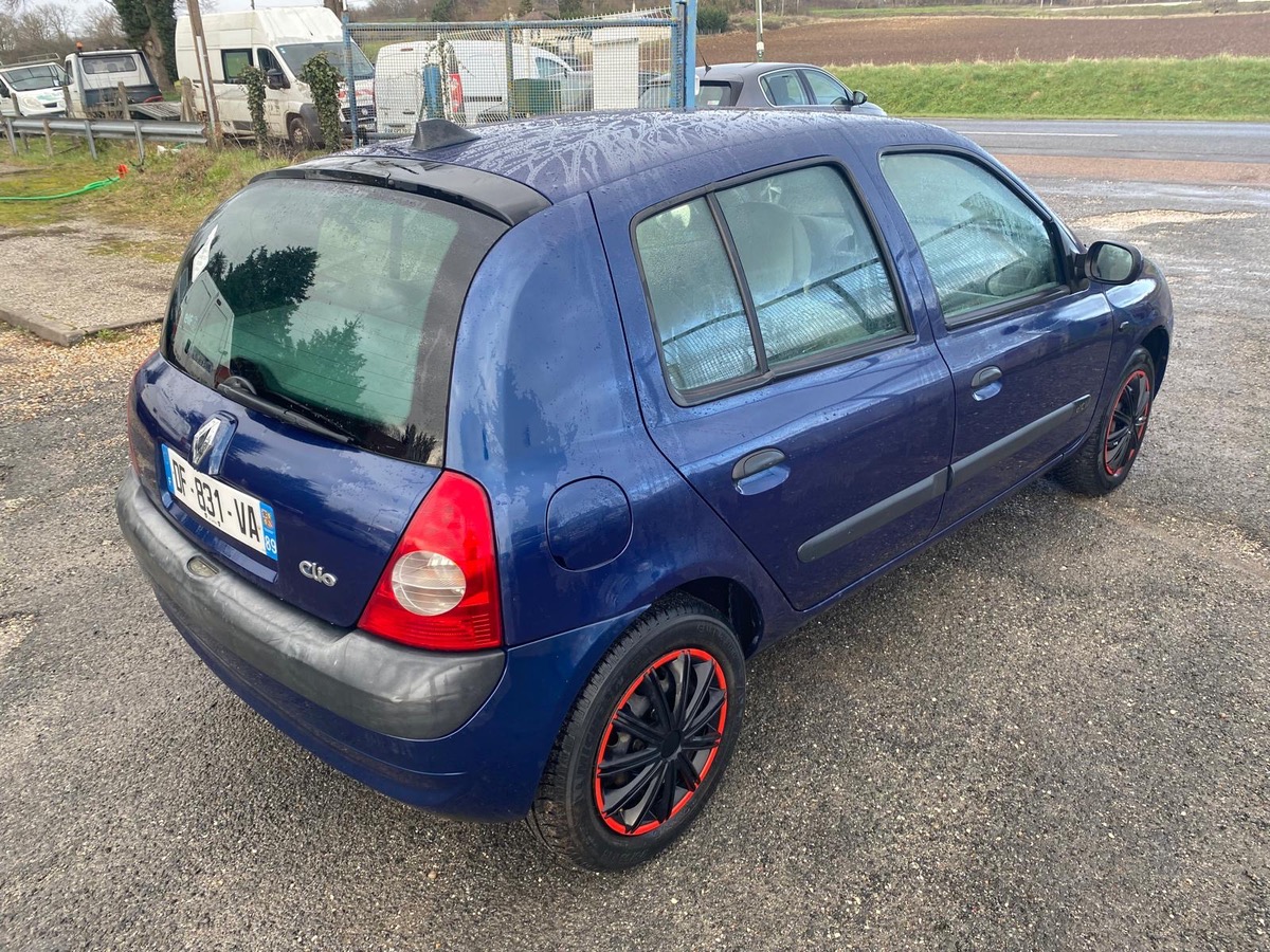 RENAULT Clio 1.5 dci 65cv 180500km