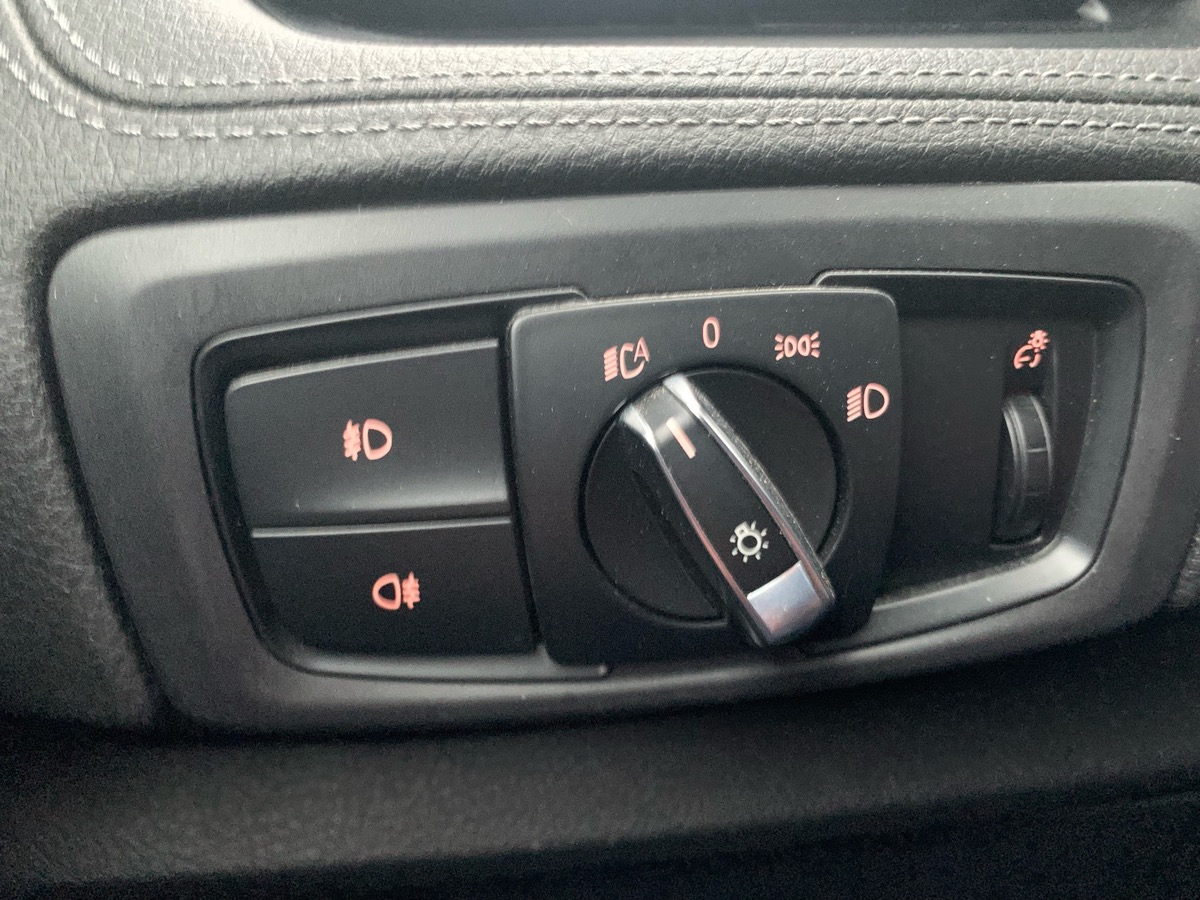 Bmw Série 2 ActiveTourer 136 ch | Luxury | Toit Panoramique | Démarrage sans clé | Hayon électrique