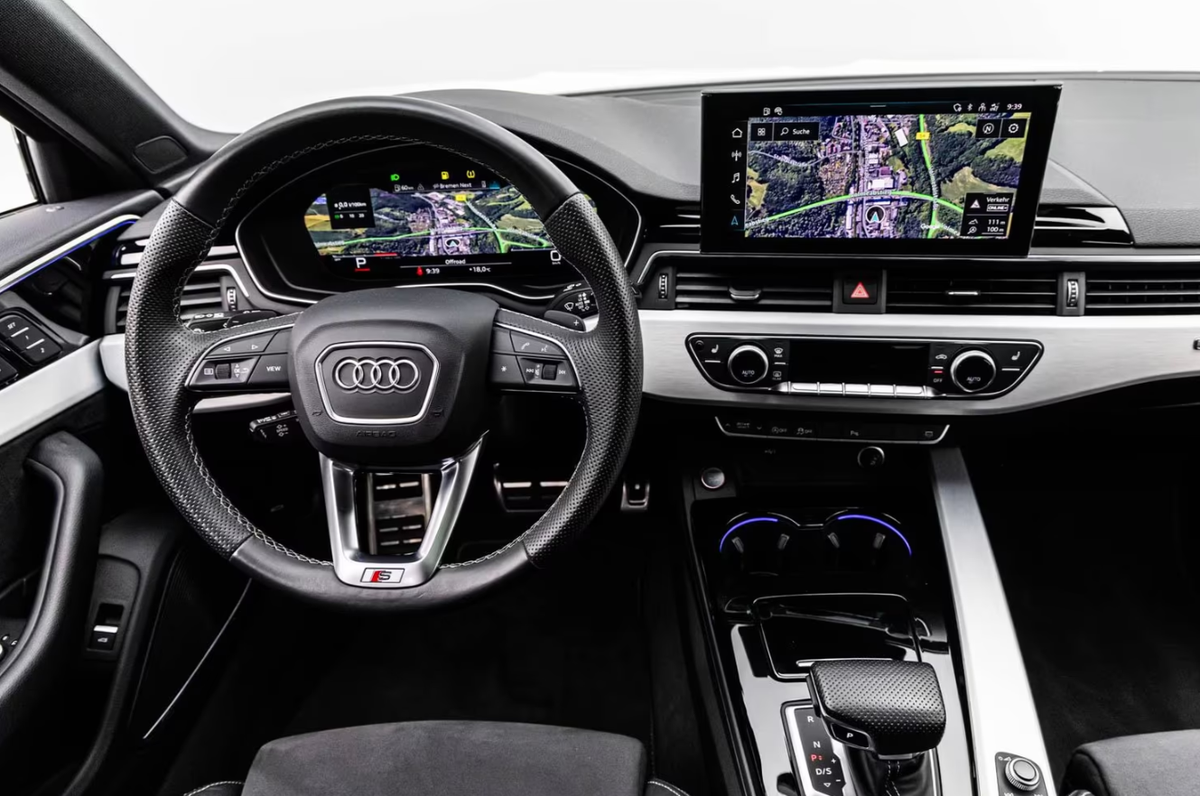 Audi S4 Avant V 3.0 TDI 341ch quattro tiptronic 8 Bang&Olufsen Toit ouvrant Attelage Feux matrix