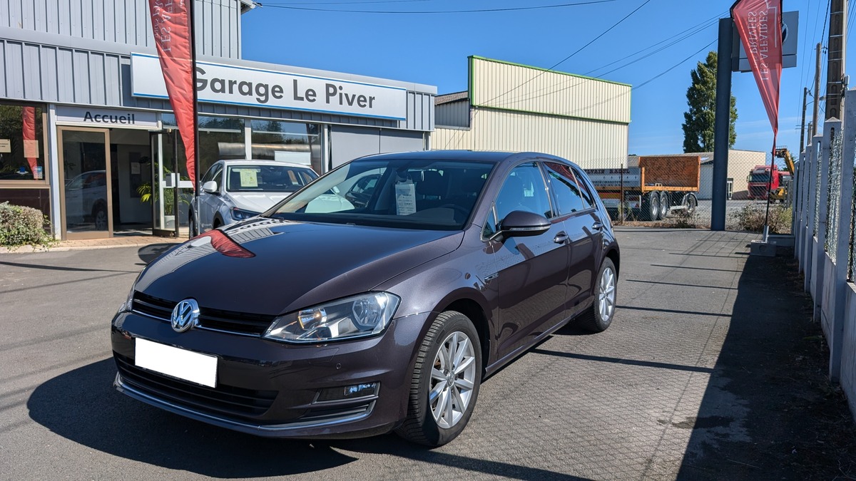 Volkswagen Golf VII 1.2 TSi 110 DSG Lounge