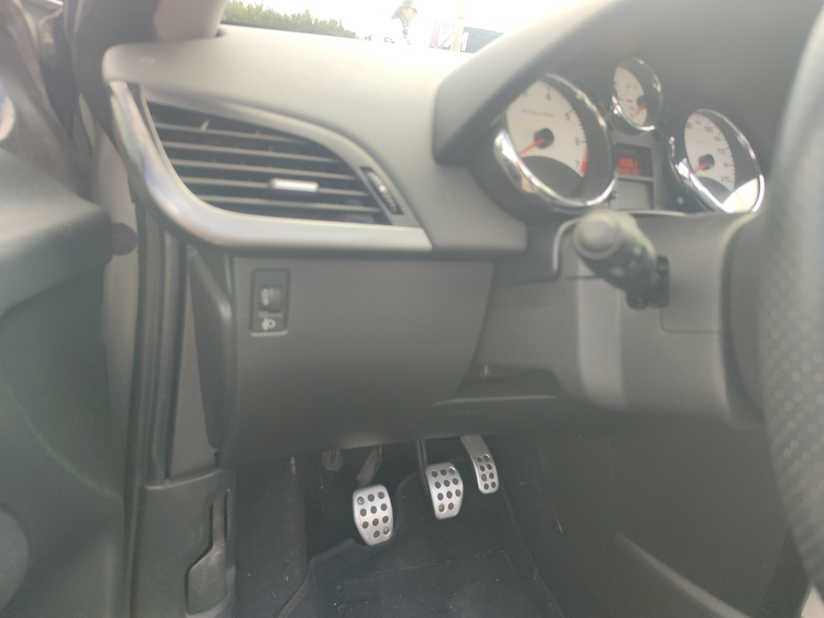 Peugeot 207 CC 1.6 THP 16v Sport Pack