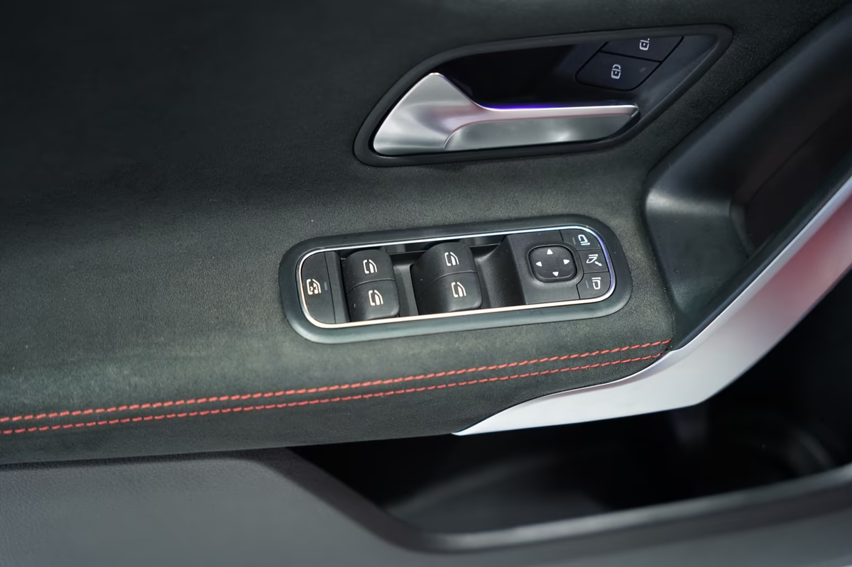 Mercedes-Benz Classe A 45 AMG 421ch S 4Matic+ 8G-DCT Speedshift AMG/Burmester/Caméra