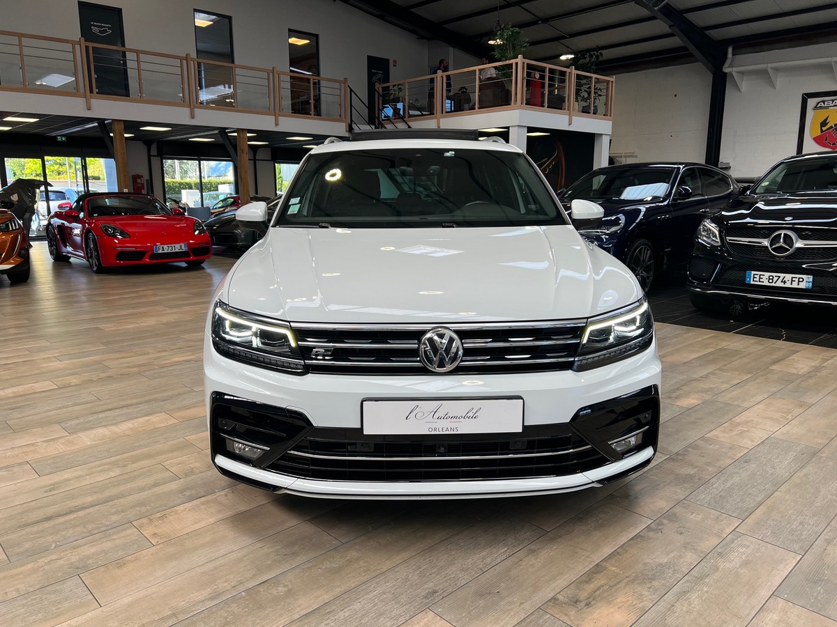 Volkswagen Tiguan II 2.0 TDI 150 DSG7 R-LINE  ATTELAGE/TOIT PANO/CARPLAY/