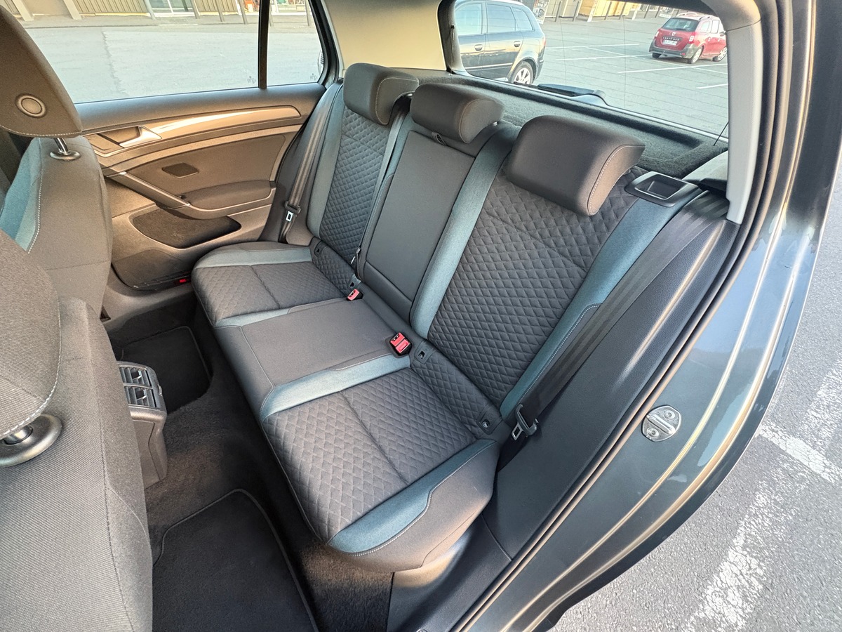 Volkswagen Golf 1.0 TSI 115CH IQDRIVE 6CV