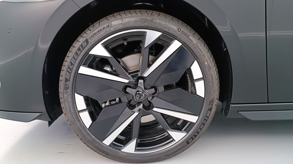 Peugeot 308 130 ch | GT Exclusive | PLUSIEURS COLORIS DISPONIBLE | Caméra recul | Apple car Play