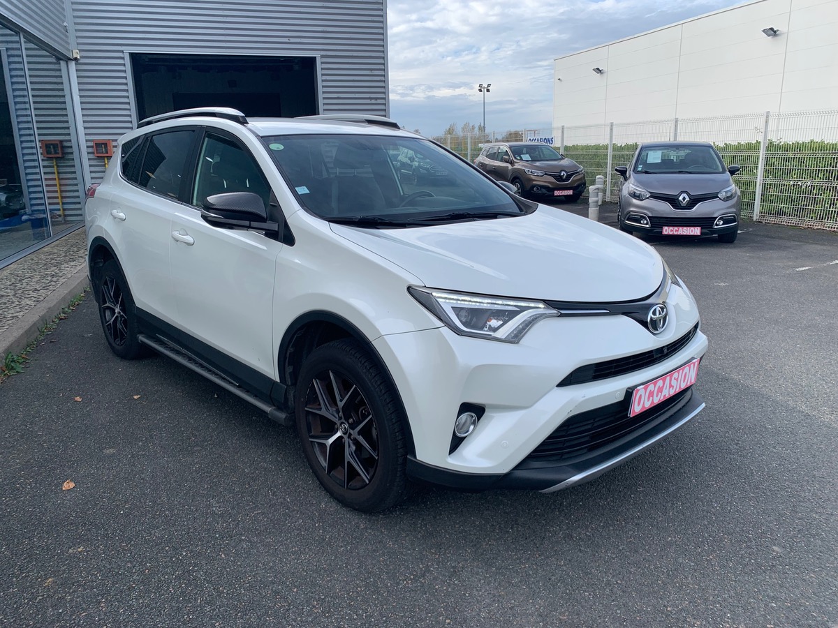 Toyota RAV4 143 | DESIGN | D-4D | 2WD | GPS | Caméra recul | Sièges avant sport | Régulateur vitesse