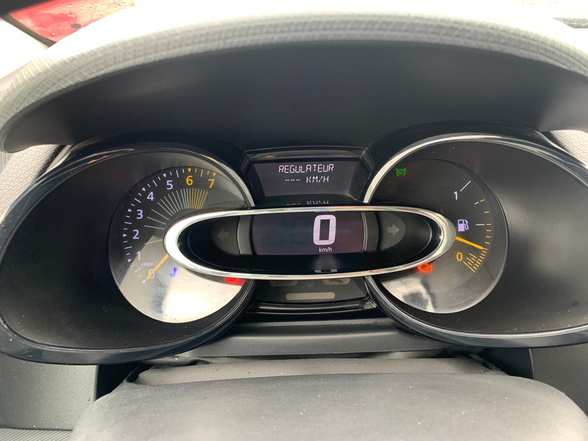 RENAULT Clio IV 75 ch | Régulateur de vitesse | Bluetooth | Kit de distribution changé chez RENAULT