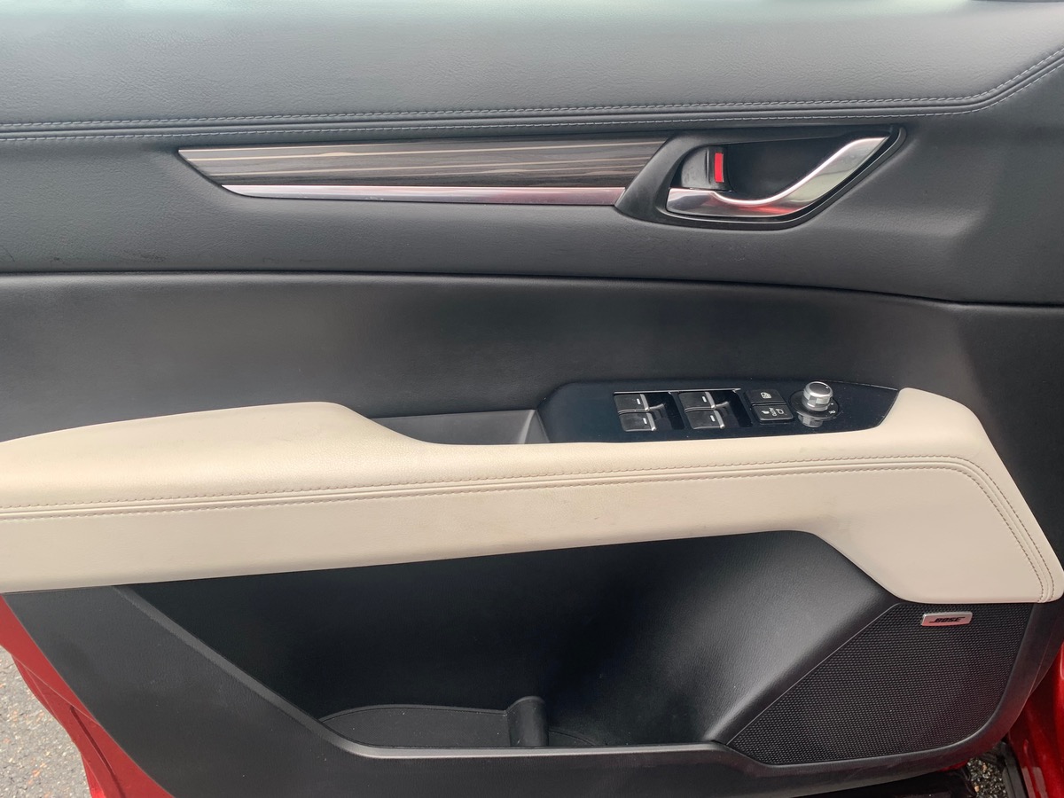 Mazda CX-5 150 ch | Signature | Cuir Pure-White | Affichage tête haute | Caméra de recul |Jantes Alu