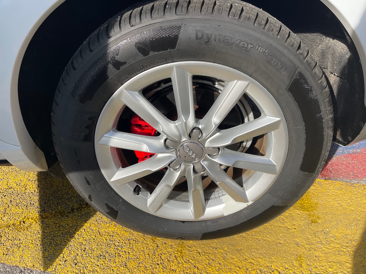 Audi Q3 2.0 TDI 140 CV Quattro / S Line/  Toit ouvrant / Ambition Luxe /Caméra