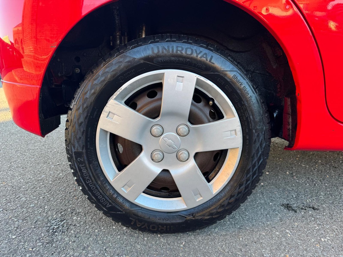 Chevrolet Aveo 1.2 85 BASIS-5 portes-REVISE-GARANTIE