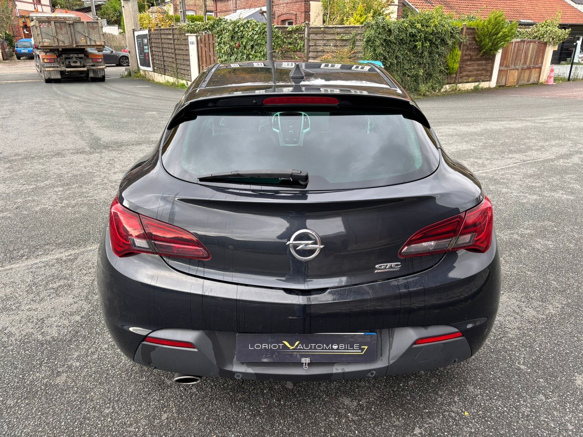 Opel Astra GTC 2.0 CDTI 165 INNOVATION - ATTELAGE - REVISE - GARANTIE