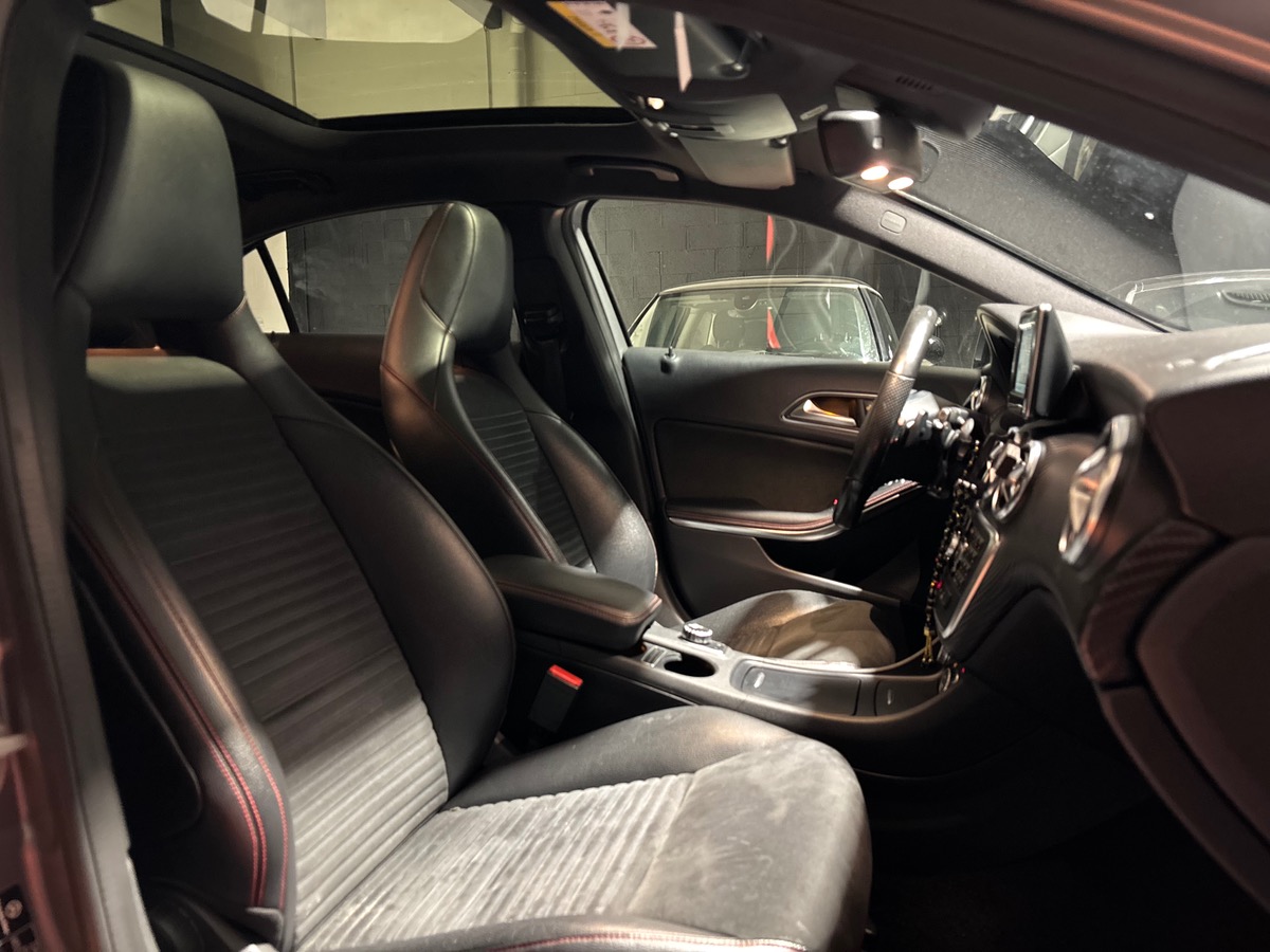 Mercedes-Benz Classe A 136 cv Boîte auto finition fascination pack AMG