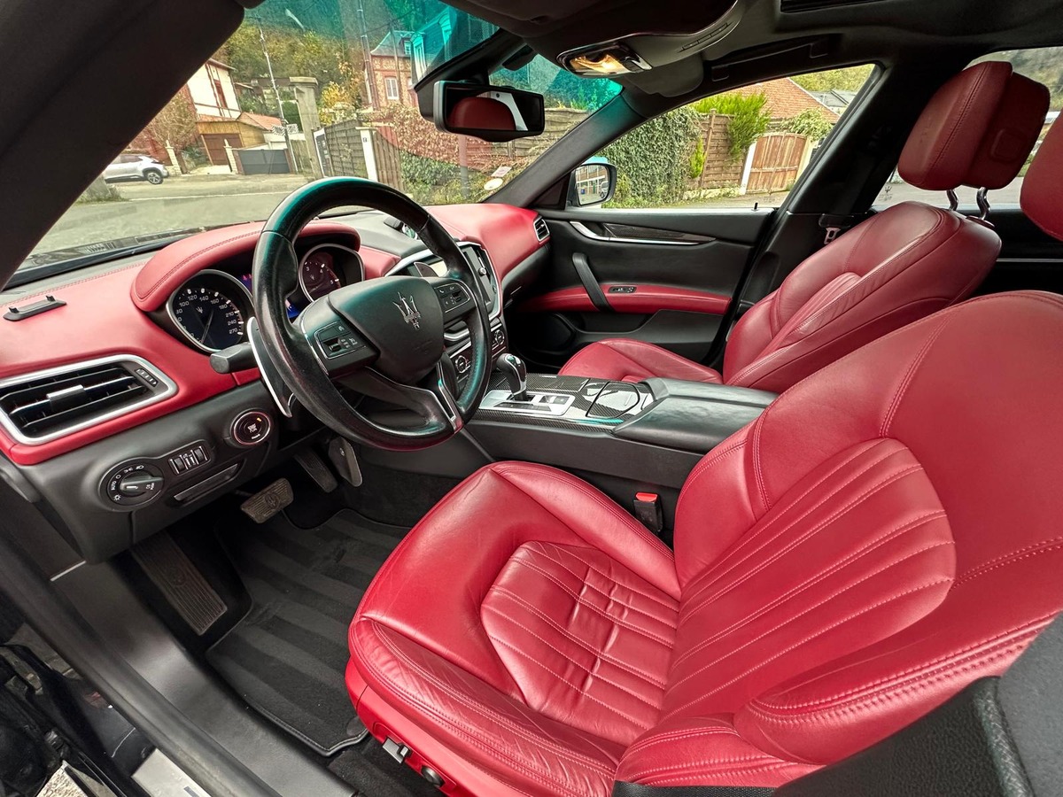 Maserati Ghibli 3.0 V6 diesel 275CV