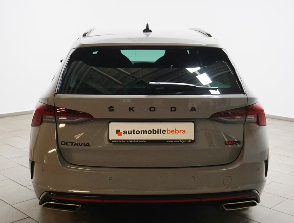 Skoda Octavia Combi IV 2.0 TDI 200ch RS 4x4 DSG7/Attelage/Caméra/Aff tête haute