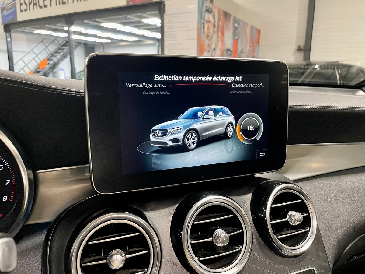 Mercedes-Benz Class GLC 300 Designo 245 4Matic BVA9 Full f