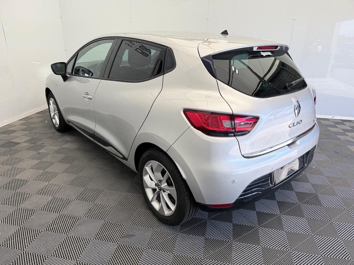 RENAULT Clio IV 0.9 TCE 90  limited Première main