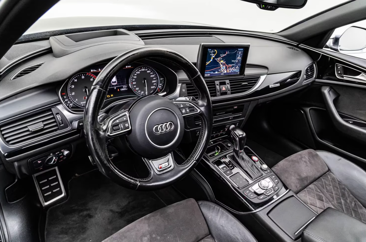 Audi S6 Avant IV 4.0 V8 TFSI 450ch quattro S tronic 7 Bose Toit ouvrant Phares matrix