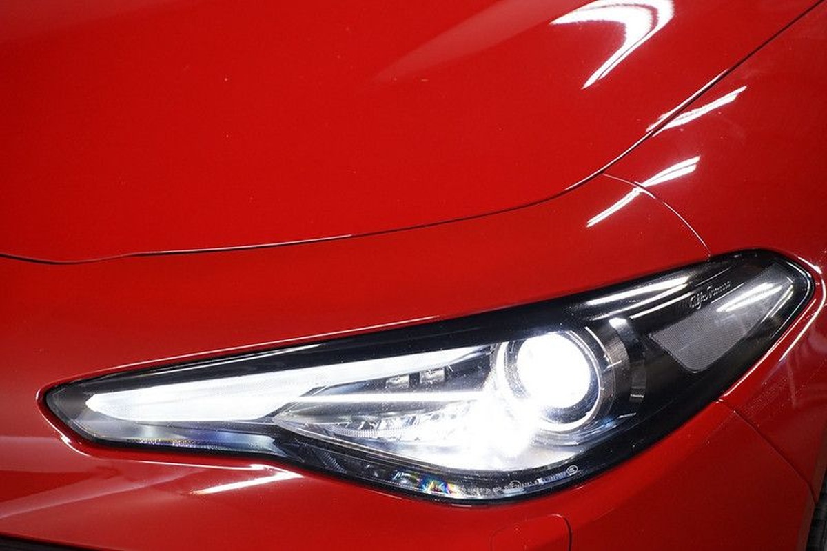 Alfa Romeo Giulia 2.0 TB 280ch Veloce Q4 AT8