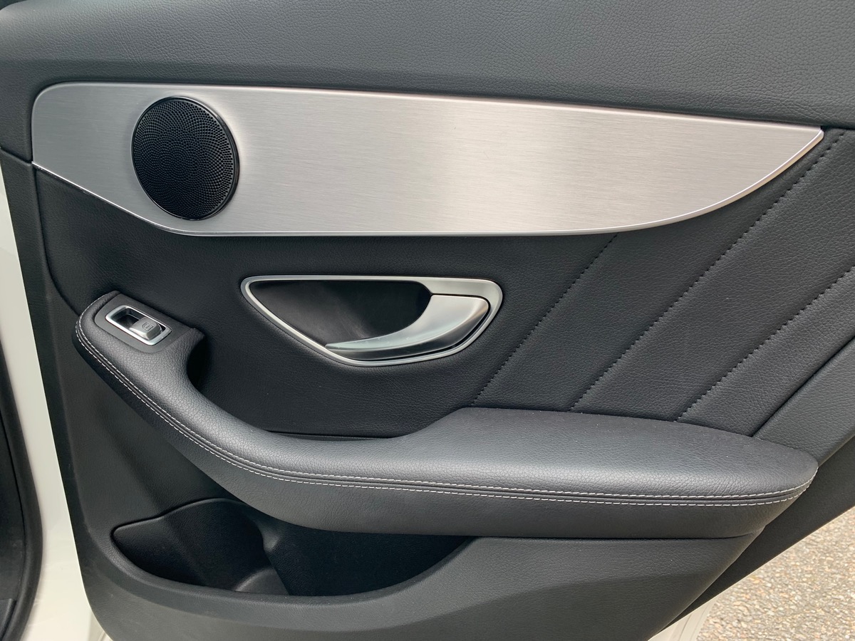 Mercedes-Benz Classe C 170 ch | 220 D | Caméra recul | GPS | Attelage amovible | Régulateur vitesse