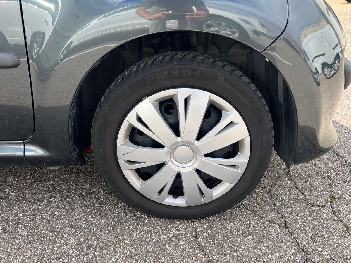 Peugeot 107 TRENDY 68cv  1.0i, CARPLAY, CAMERA DE RECUL