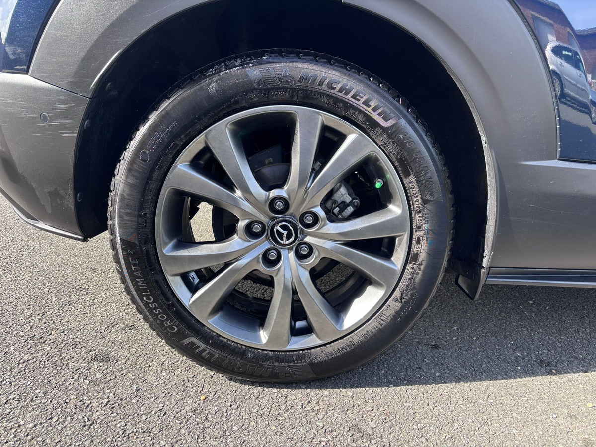 Mazda CX-30 2.0 e-SKYACTIV-X M-Hybrid EXCLUSIVE 186ch - Entretiens Mazda - Première main